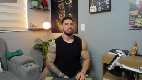 Snapshot of giorgio_leone2 chatting on May 17, 2026, 6:37 pm Giorgio leone online show from May 17, 2026, 6:37 pm