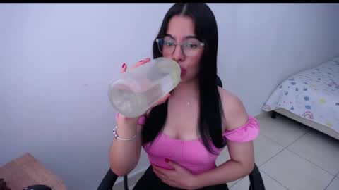 GIO RIVERA online show from December 2, 2024, 4:53 pm