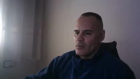 Snapshot of gioshadow chatting on January 6, 2026, 1:04 pm gioshadow online show from January 6, 2026, 1:04 pm