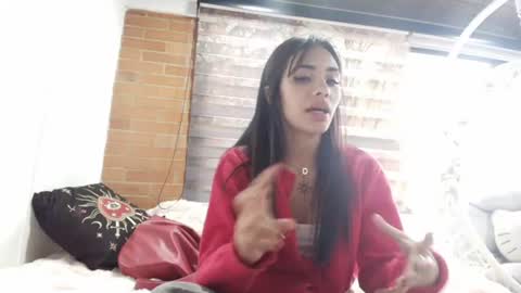 Snapshot of giovanna_oliveria chatting on July 8, 2026, 9:30 pm giovanna_oliveria online show from July 8, 2026, 9:30 pm