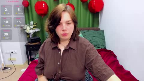 Giovana online show from April 9, 2026, 7:14 am