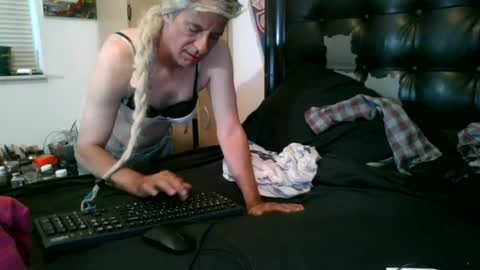 Snapshot of giovanni131971 chatting on July 6, 2026, 2:03 pm giovanni131971 online show from July 6, 2026, 2:03 pm