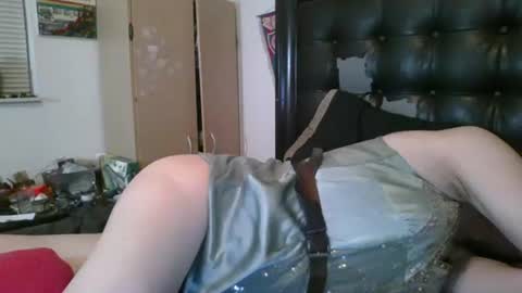 Snapshot of giovanni131971 chatting on July 21, 2026, 5:21 am giovanni131971 online show from July 21, 2026, 5:21 am