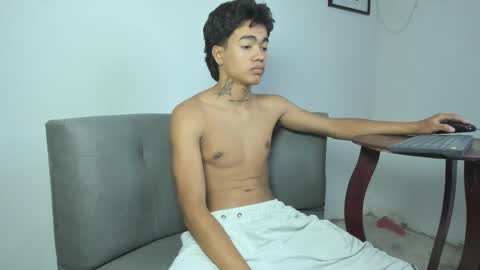 Giraldo  online show from November 10, 2025, 7:29 am