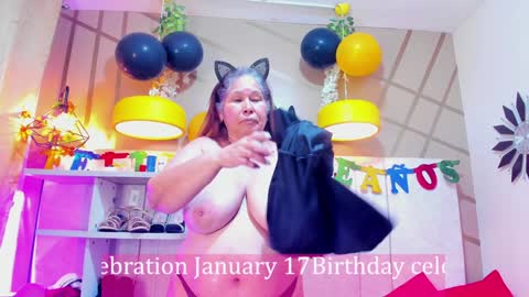 Girl Amada online show from January 16, 2025, 5:00 am