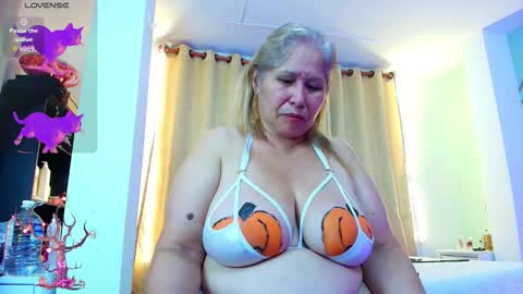 Girl Amada online show from October 9, 2025, 11:03 pm