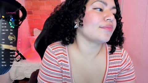 Snapshot of girl_inline chatting on February 11, 2025, 1:52 am girl_inline online show from February 11, 2025, 1:52 am