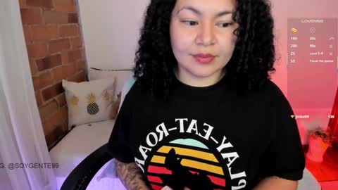 Snapshot of girl_inline chatting on March 5, 2025, 10:54 pm girl_inline online show from March 5, 2025, 10:54 pm