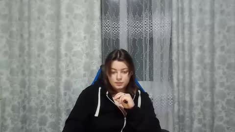 girl_leya online show from January 29, 2025, 9:07 pm