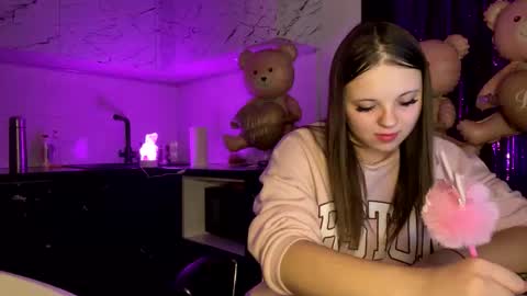 girl_shy07 online show from February 26, 2026, 7:24 pm