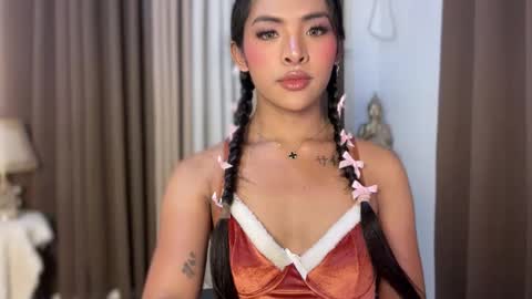 queen ronna online show from March 6, 2026, 7:38 am