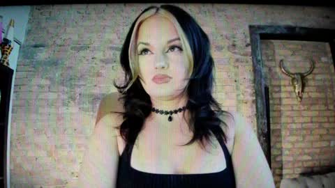 Snapshot of girlnamedcheese chatting on January 24, 2025, 7:07 pm Cheese online show from January 24, 2025, 7:07 pm