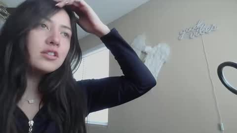Snapshot of girlnextdoor702 chatting on September 18, 2025, 4:20 pm Jasmine online show from September 18, 2025, 4:20 pm