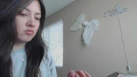 Jasmine online show from October 22, 2025, 4:40 pm