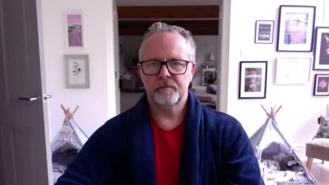 girlsandbikes online show from April 11, 2026, 11:03 am