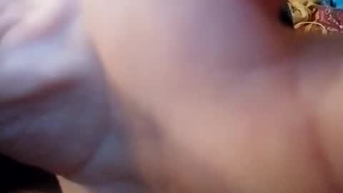 lovegirlscallme online show from April 8, 2026, 2:11 am