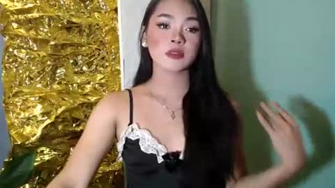 Snapshot of girlsweet_preciousxoxo chatting on October 5, 2025, 12:14 pm Precious online show from October 5, 2025, 12:14 pm