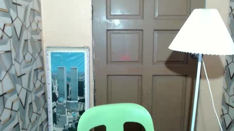 Snapshot of girlwhobelieveinmagic chatting on January 11, 2025, 6:24 am Callmenor online show from January 11, 2025, 6:24 am