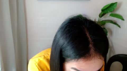 Snapshot of girlwhobelieveinmagic chatting on March 9, 2025, 8:31 pm Callmenor online show from March 9, 2025, 8:31 pm