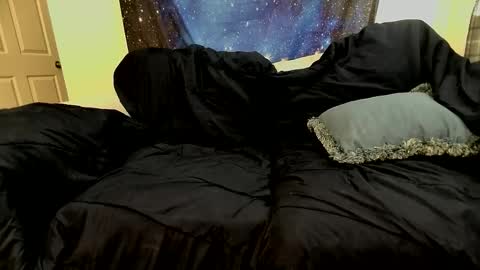 Snapshot of girthmason chatting on October 9, 2025, 1:42 pm Girth online show from October 9, 2025, 1:42 pm