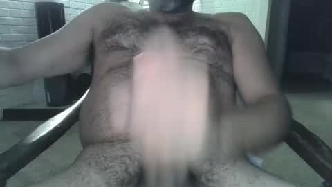 Snapshot of girthyhunguy chatting on December 6, 2024, 11:54 am girthyhunguy online show from December 6, 2024, 11:54 am