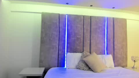     online show from February 14, 2025, 9:24 am