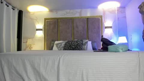 Snapshot of giselamaru chatting on April 30, 2026, 9:04 am online show from April 30, 2026, 9:04 am