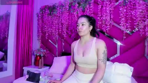 Snapshot of gisell_squirt chatting on April 6, 2026, 12:50 pm gisell_squirt online show from April 6, 2026, 12:50 pm