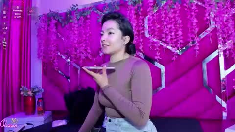 Snapshot of gisell_squirt chatting on April 13, 2026, 12:43 pm gisell_squirt online show from April 13, 2026, 12:43 pm