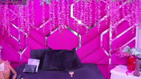 Snapshot of gisell_squirt chatting on April 14, 2026, 1:17 pm gisell_squirt online show from April 14, 2026, 1:17 pm
