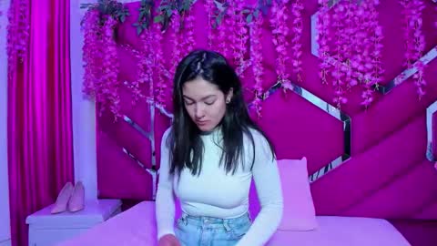 Snapshot of gisell_squirt chatting on April 22, 2026, 12:39 pm gisell_squirt online show from April 22, 2026, 12:39 pm