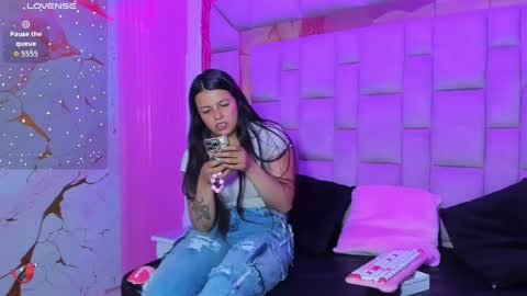 Snapshot of gisell_squirt chatting on May 14, 2026, 12:23 pm gisell_squirt online show from May 14, 2026, 12:23 pm