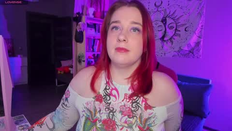Snapshot of gitera_ chatting on December 6, 2024, 8:29 pm AlexaMillis online show from December 6, 2024, 8:29 pm