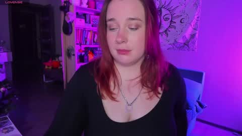 Snapshot of gitera_ chatting on January 5, 2025, 12:52 am AlexaMillis online show from January 5, 2025, 12:52 am
