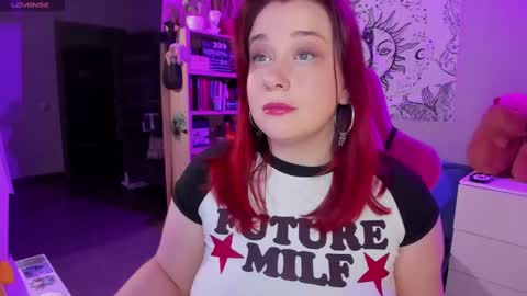 Snapshot of gitera_ chatting on March 6, 2025, 9:42 pm AlexaMillis online show from March 6, 2025, 9:42 pm