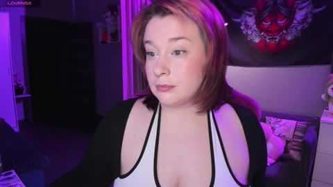 Snapshot of gitera_ chatting on October 26, 2025, 6:47 pm AlexaMillis online show from October 26, 2025, 6:47 pm