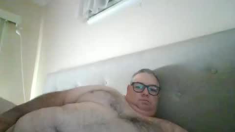 Snapshot of gixxer06 chatting on June 5, 2026, 10:37 pm bi Gixxer online show from June 5, 2026, 10:37 pm