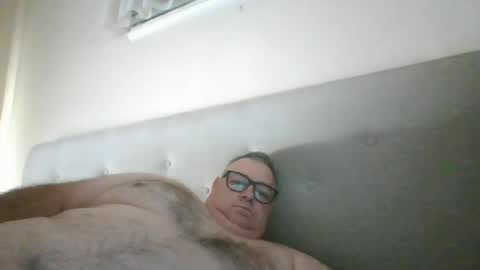 Snapshot of gixxer06 chatting on June 6, 2026, 10:36 pm bi Gixxer online show from June 6, 2026, 10:36 pm