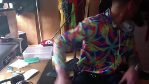 Snapshot of gizmomaster chatting on July 19, 2026, 11:03 am dutch rave guy c2c dutch online show from July 19, 2026, 11:03 am