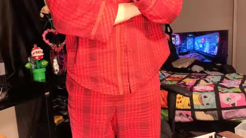 glaceon9 online show from February 28, 2025, 3:48 pm