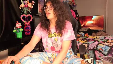 glaceon9 online show from March 1, 2025, 11:06 am