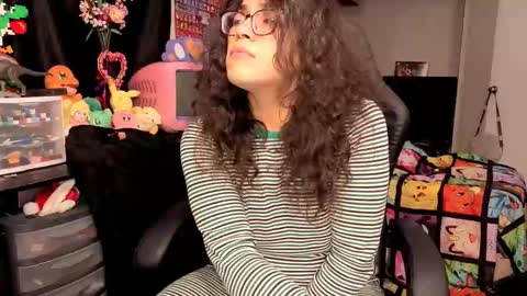 glaceon9 online show from October 12, 2025, 7:57 pm