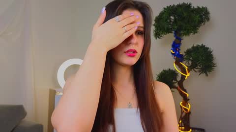 Snapshot of gladysacreman chatting on January 25, 2025, 7:49 am Michelle online show from January 25, 2025, 7:49 am