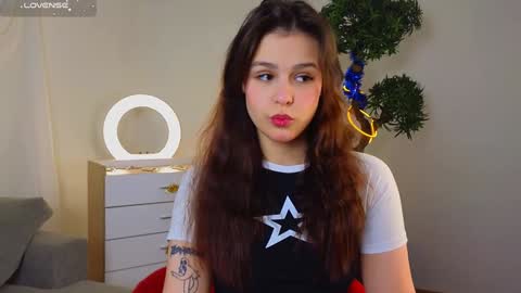 Snapshot of gladysacreman chatting on January 29, 2025, 3:01 am Michelle online show from January 29, 2025, 3:01 am