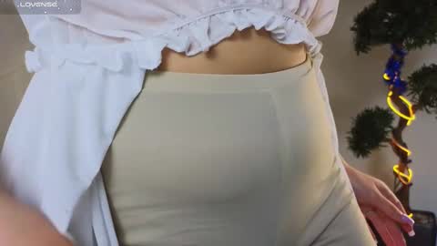 Snapshot of gladysacreman chatting on February 13, 2025, 6:30 am Michelle online show from February 13, 2025, 6:30 am