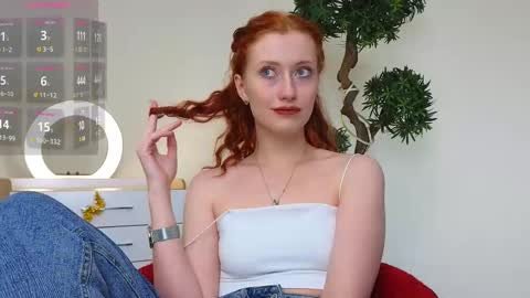 Snapshot of gladysacreman chatting on March 6, 2025, 2:08 pm Michelle online show from March 6, 2025, 2:08 pm