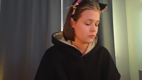 Snapshot of gladysacreman chatting on October 2, 2025, 3:02 am Michelle online show from October 2, 2025, 3:02 am