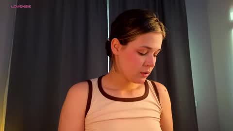 Snapshot of gladysacreman chatting on October 3, 2025, 3:14 am Michelle online show from October 3, 2025, 3:14 am