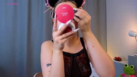 Snapshot of gladysacreman chatting on October 23, 2025, 3:06 am Michelle online show from October 23, 2025, 3:06 am