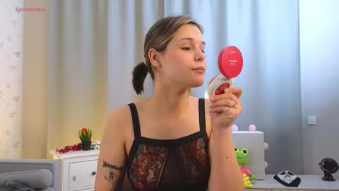 Snapshot of gladysacreman chatting on October 27, 2025, 2:59 am Michelle online show from October 27, 2025, 2:59 am